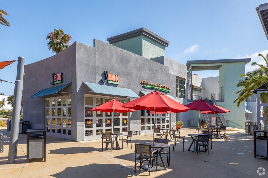 More Photos Of 5808-5814 Van Allen Way, Carlsbad Unknown For Lease