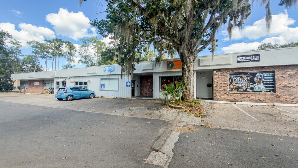 More Photos Of 4000 W Newberry Rd, Gainesville Storefront Retail Office For Sale