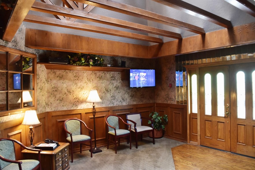 More Photos Of 8350 Archibald Ave, Rancho Cucamonga Office For Sale