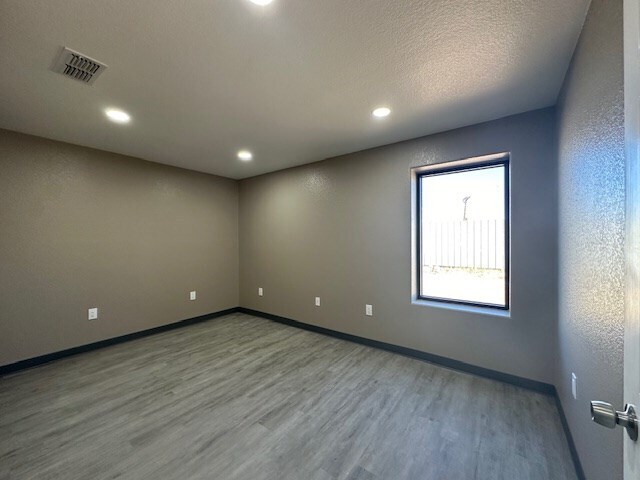 More Photos Of 4424 W 8th St, Odessa Industrial For Lease