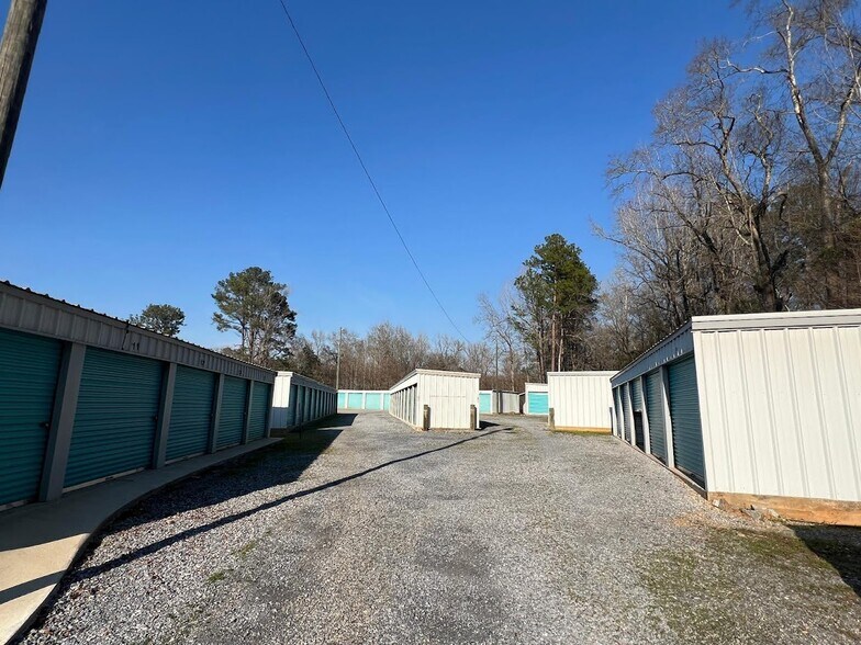 More Photos Of 2440 Central Plank Rd, Wetumpka Self Storage For Sale