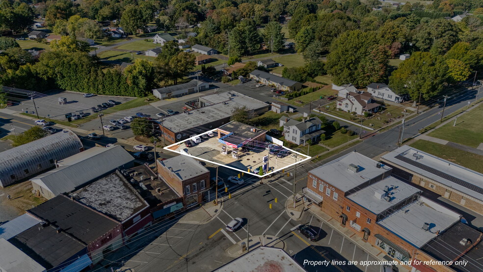 More Photos Of 204 Main St, King Convenience Store For Sale