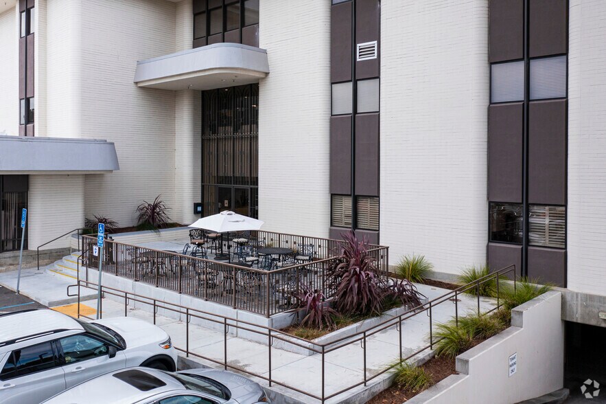 More Photos Of 1530 Meridian Ave, San Jose Office For Sale