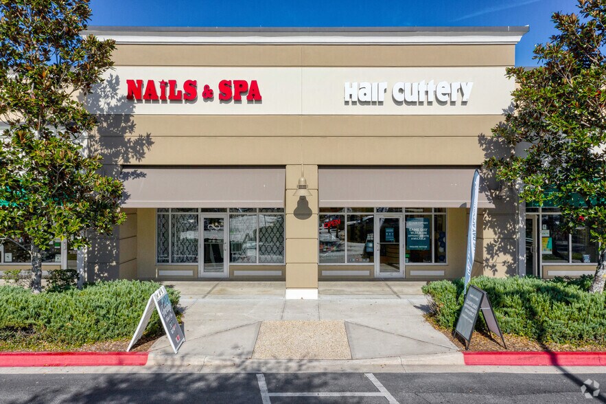 More Photos Of West Rd, Apopka Unknown For Lease