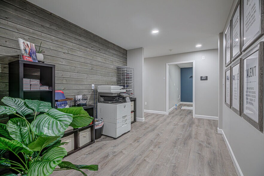 More Photos Of 304 Edgewood Dr, Trenton Medical For Sale