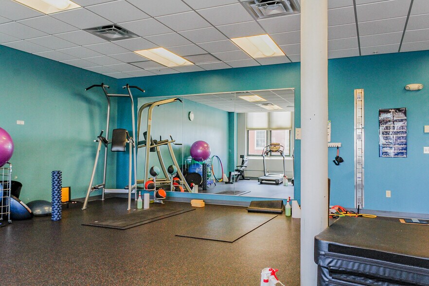 More Photos Of 121 Free St, Portland Office For Lease