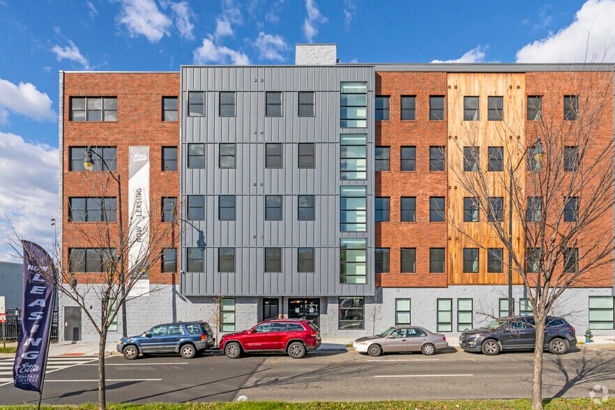 More Photos Of 1122 Bladensburg Rd NE, Washington Apartments For Sale