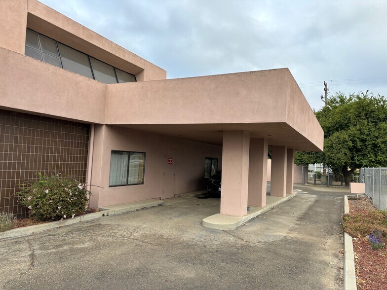 More Photos Of 4713 Yosemite Blvd, Modesto Bank For Sale