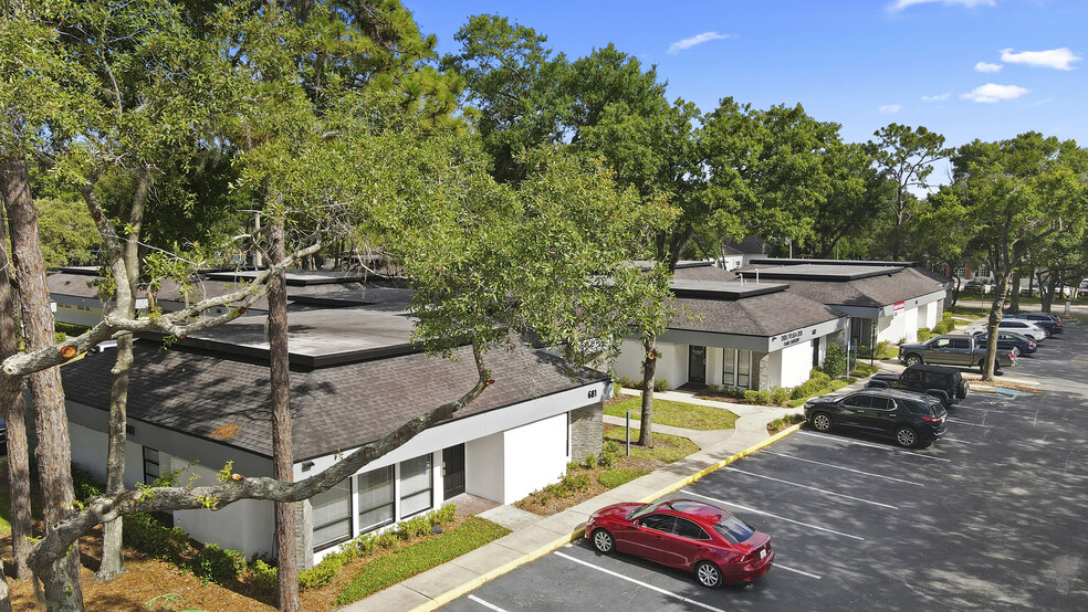 Primary Photo Of 679-697 Douglas Ave, Altamonte Springs Unknown For Lease