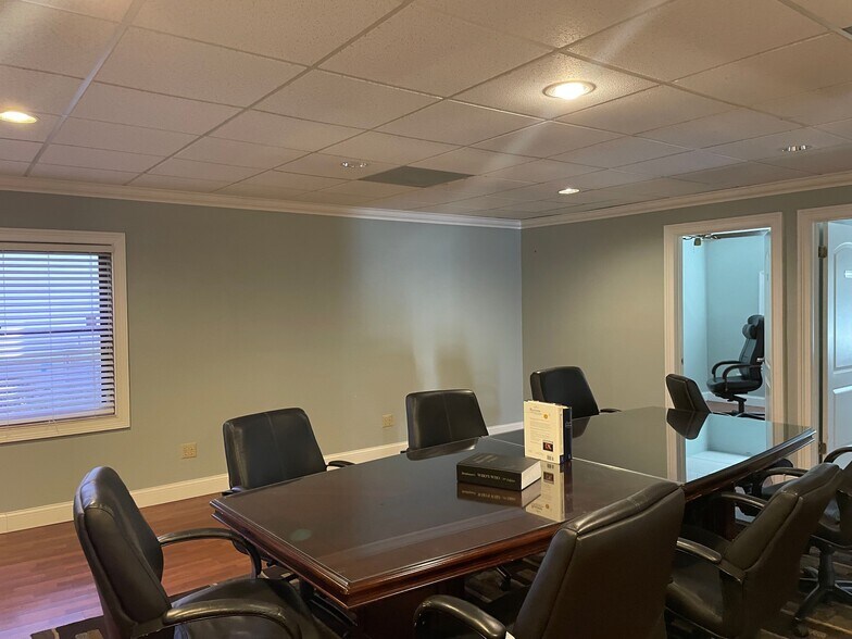 More Photos Of 1844 W Fairbanks Ave, Winter Park Office For Lease