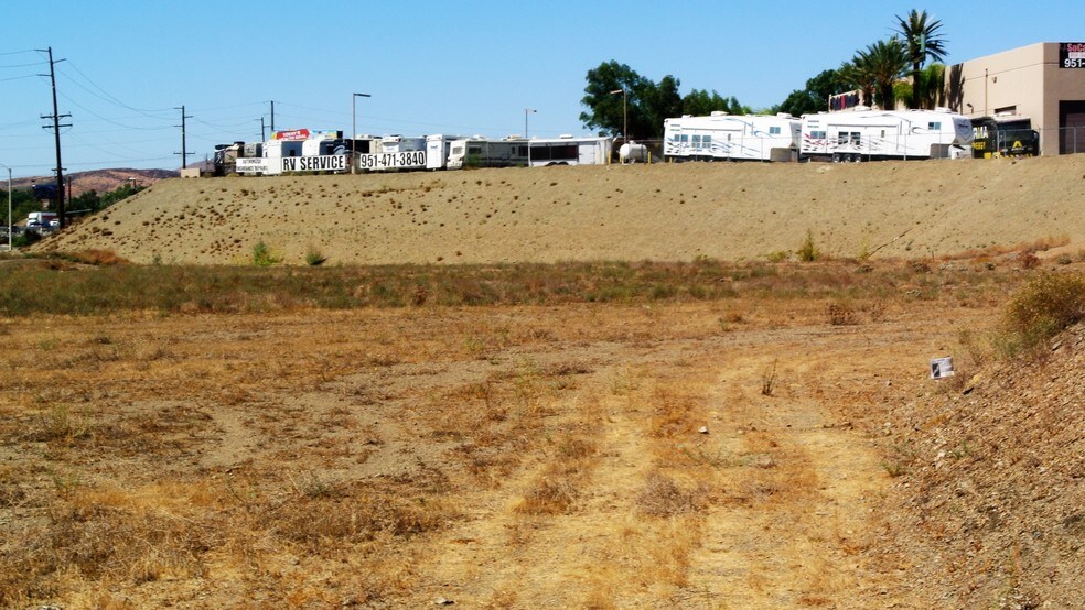 More Photos Of Camino Del Norte, Lake Elsinore Land For Lease