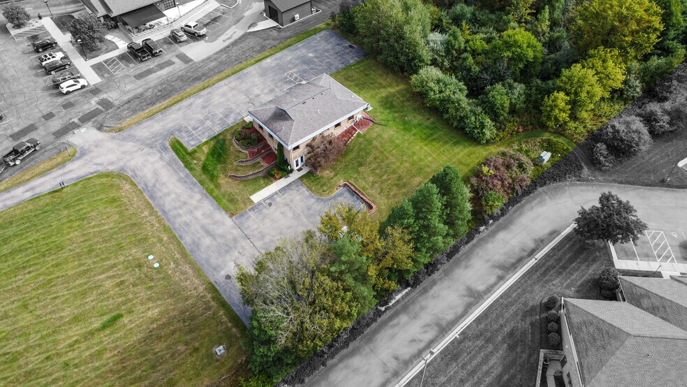 More Photos Of 7461 S State Rd, Goodrich Storefront Retail Office For Sale