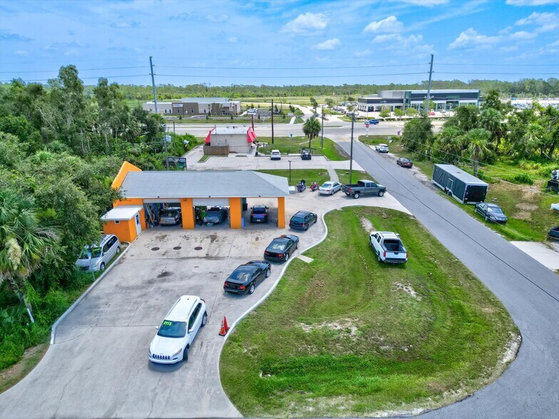 More Photos Of 15182 Dahlgren Ave, Port Charlotte Carwash For Lease