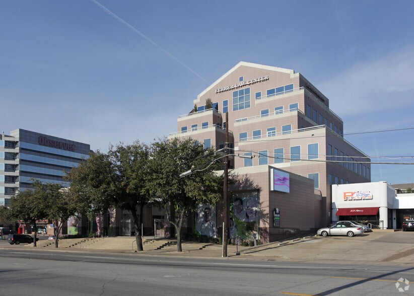 More Photos Of 2603 Oak Lawn Ave, Dallas Office For Lease