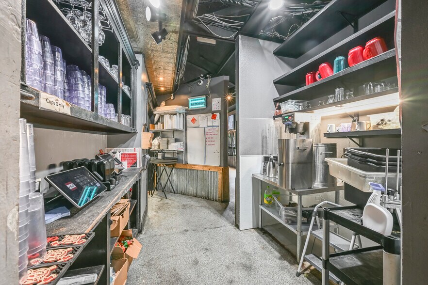 More Photos Of , Grapevine General Retail For Sale