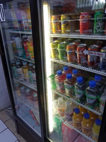 More Photos Of 1301 Griffin St, Houston Convenience Store For Sale