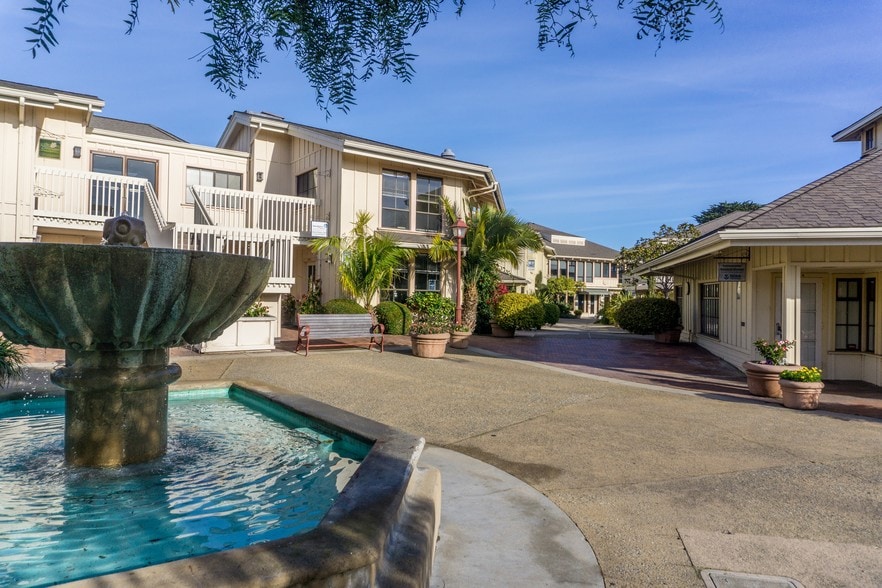 More Photos Of 99 Pacific St, Monterey Loft Creative Space For Lease