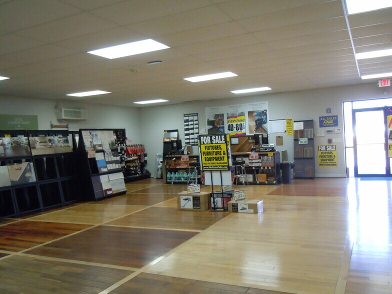 More Photos Of 1805 Tin Valley Cir, Birmingham Warehouse For Lease