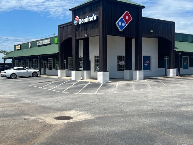 More Photos Of 511 Settlement Rd, Gray General Retail For Lease