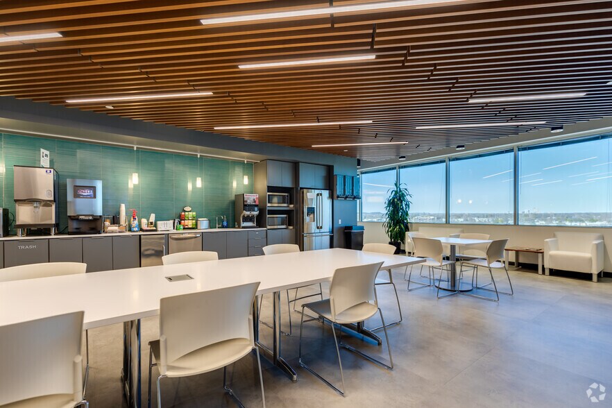 More Photos Of 7130-7140 S Lewis Ave, Tulsa Unknown For Lease