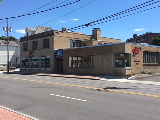 More Photos Of 409 Court St, Utica Freestanding For Lease