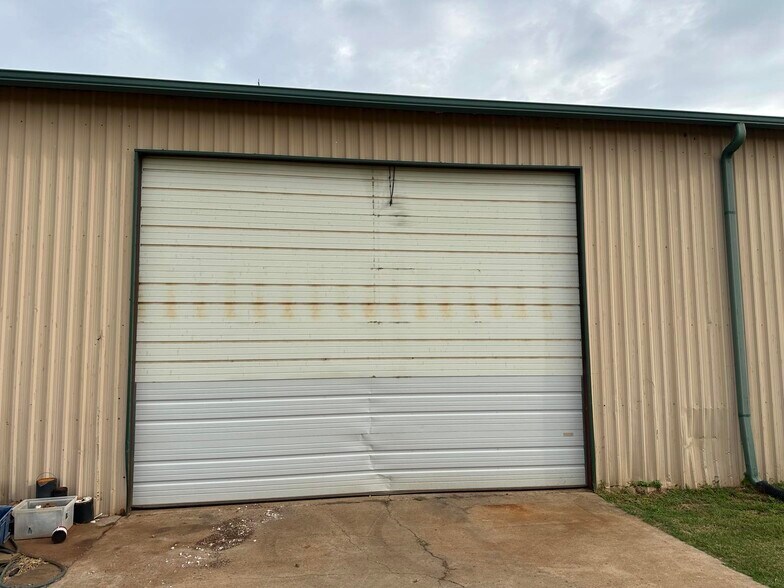 More Photos Of 22514 2930 rd, Kingfisher Industrial For Sale