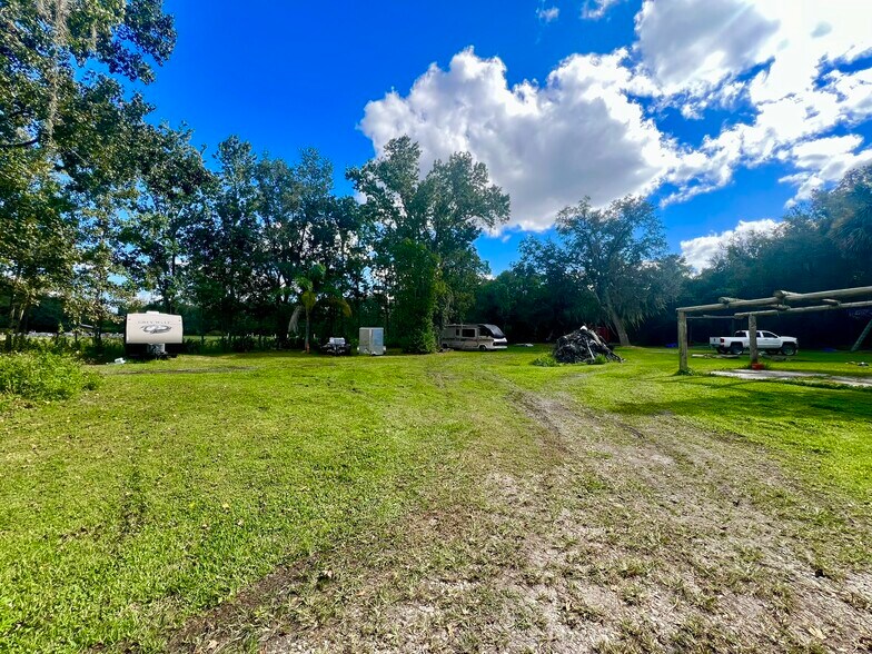 More Photos Of 2175-2185 W 25th St, Sanford Land For Sale