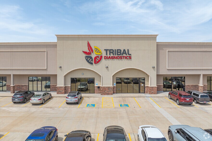 More Photos Of 9217-9301 S Eastern Ave, Oklahoma City Warehouse For Sale