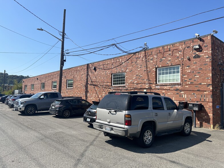 Primary Photo Of 470 S Kenyon St, Seattle Warehouse For Lease