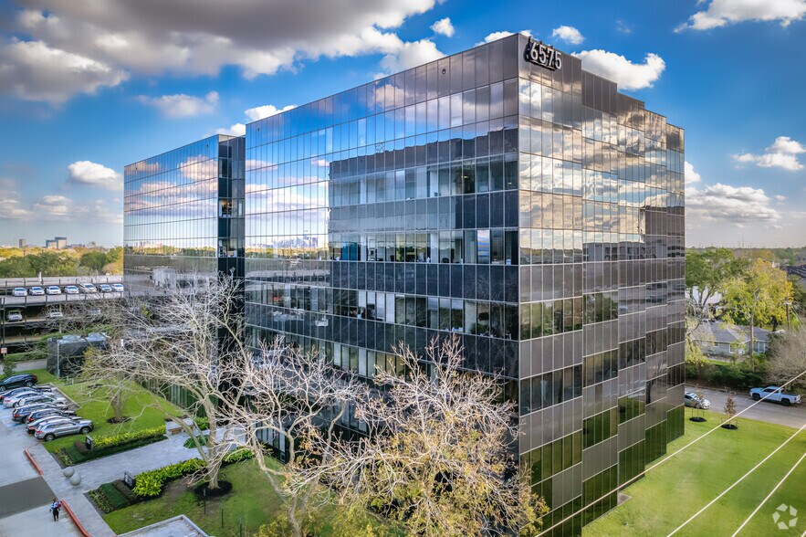 More Photos Of 6575 West Loop South, Bellaire Office For Lease