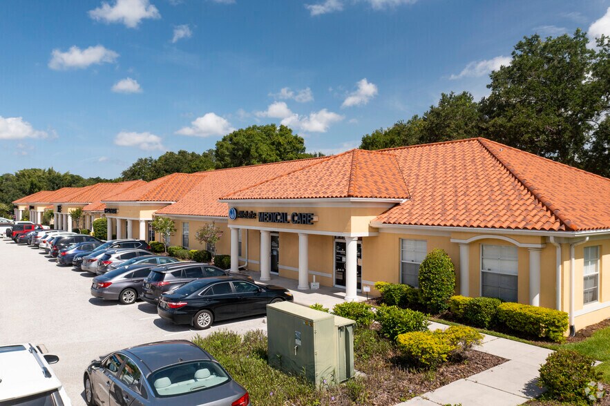 Primary Photo Of 13003-13011 Summerfield Square Dr, Riverview Medical For Lease