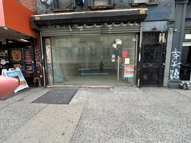 Primary Photo Of 349 Grand St, New York Storefront Retail Office For Lease