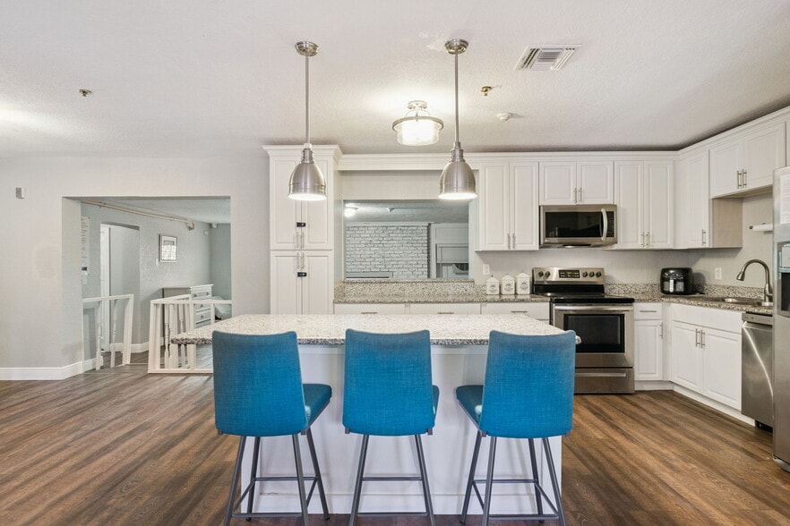More Photos Of 78 Winter Park dr, Casselberry Assisted Living For Sale