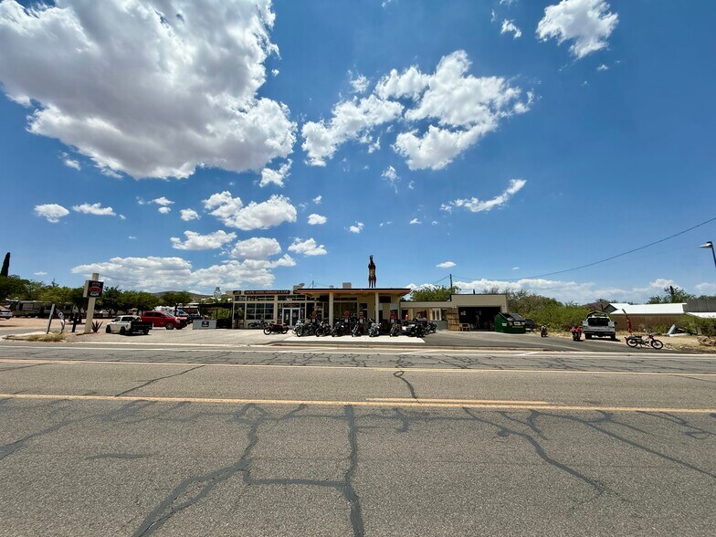 More Photos Of 617 W Setting Sun Ct, Tombstone Manufactured Housing Mobile Home Park For Sale