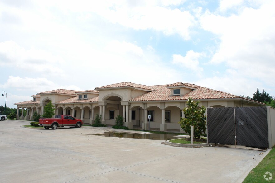 Primary Photo Of 1001 Long Prairie Rd, Flower Mound Medical For Sale