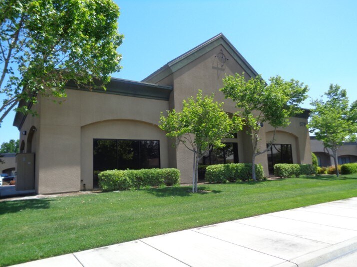 More Photos Of 650 N Wilma Ave, Ripon Office For Lease