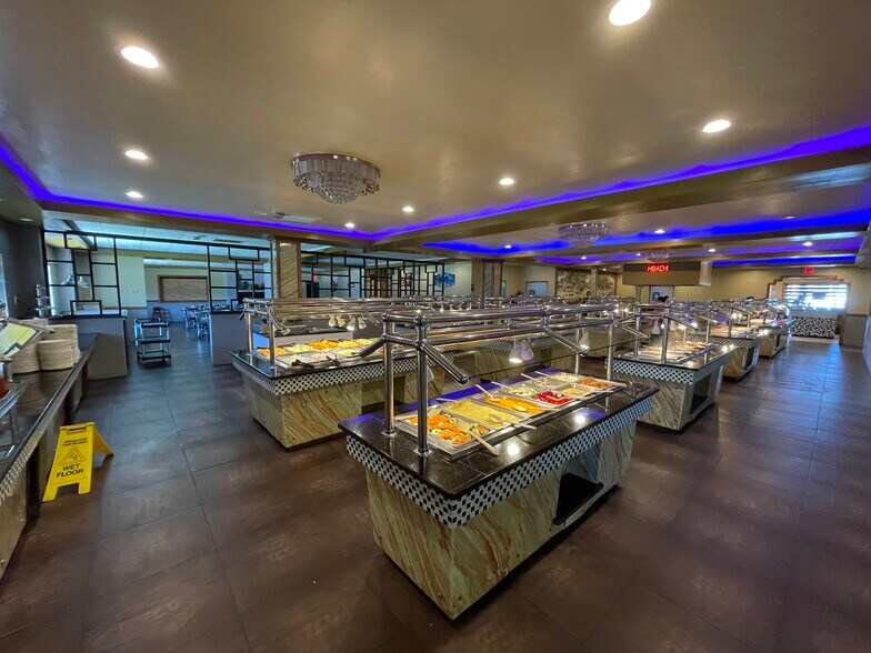 More Photos Of 730 W Spring Valley Rd, Richardson Restaurant For Sale