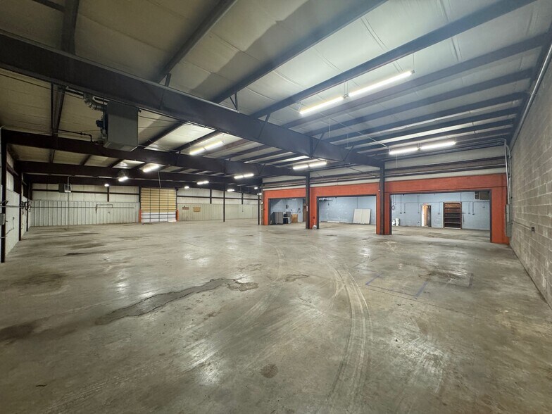 More Photos Of 1711 N Sheridan Rd, Tulsa Manufacturing For Sale