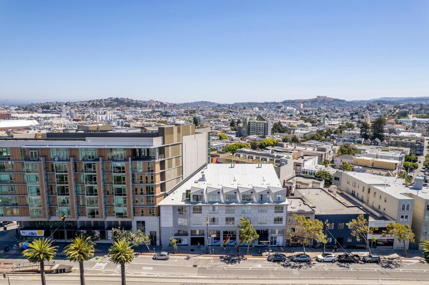 More Photos Of 2027-2029 Market St, San Francisco Apartments For Sale