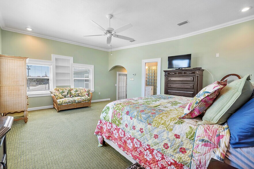 More Photos Of 7709 Ridgewood Ave, Cape Canaveral Apartments For Sale