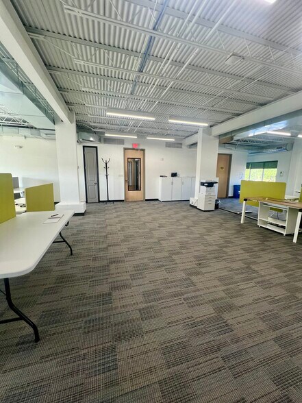 More Photos Of 1119 N Keystone Way, Carmel Medical For Lease