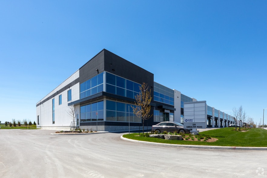 More Photos Of 225 Gibraltar Rd, Vaughan Warehouse For Sale