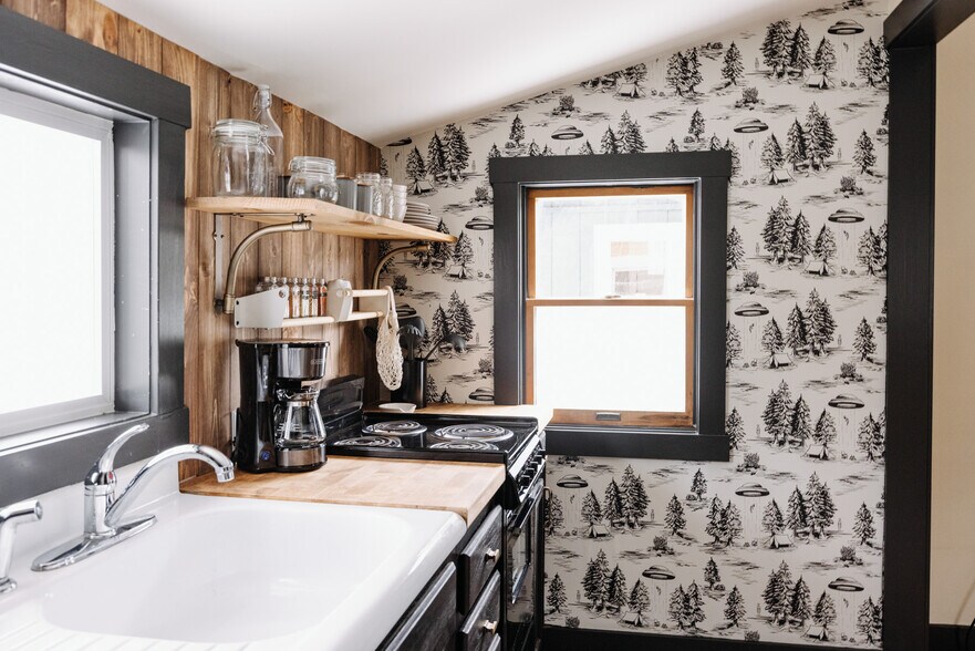 More Photos Of 116 Firehouse Rd, Pocono Pines Apartments For Sale