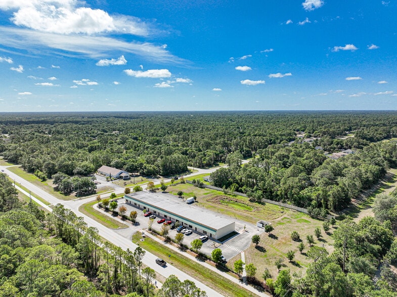 More Photos Of 4637 E Price Blvd, North Port Freestanding For Lease