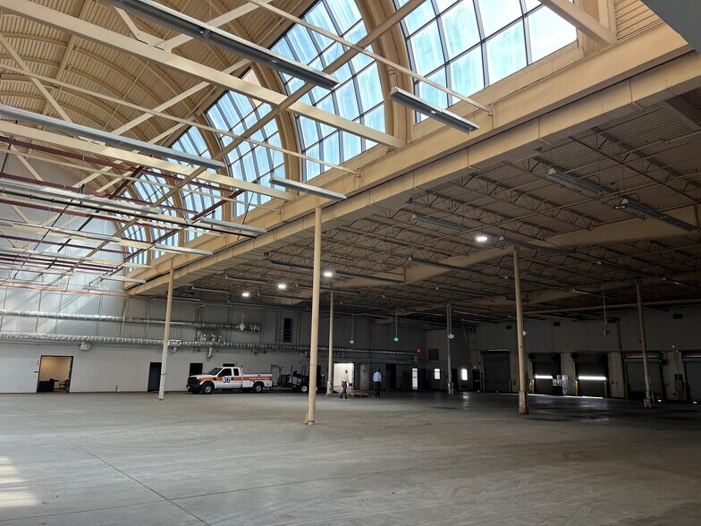 Primary Photo Of 115 N Del Rosa Dr, San Bernardino Warehouse For Lease