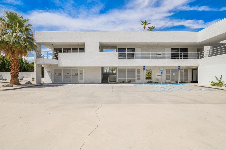 More Photos Of 777 N Palm Canyon Dr, Palm Springs Loft Creative Space For Sale