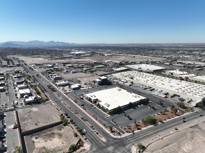 Primary Photo Of 1575 N Resler Dr, El Paso Office For Lease