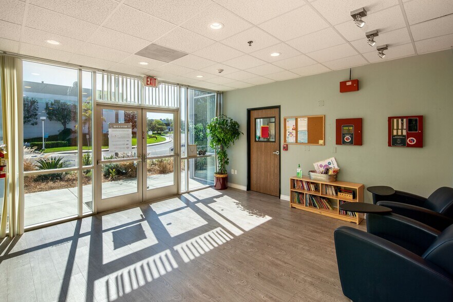 More Photos Of 19801 Mariner Ave, Torrance Loft Creative Space For Sale
