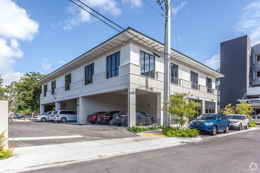 More Photos Of 7400 SW 59th Pl, Miami Office For Lease