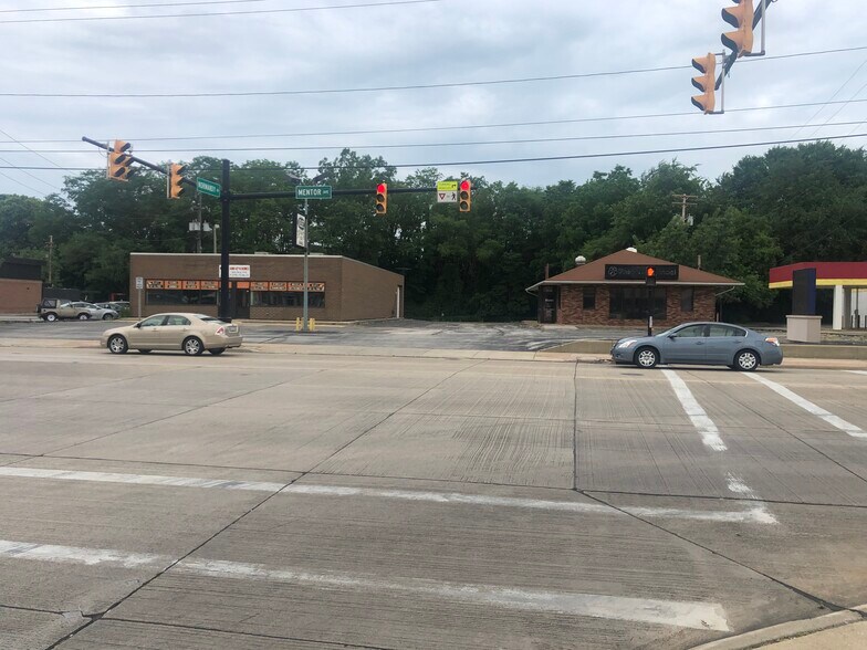 More Photos Of 1544 Mentor Ave, Painesville General Retail For Sale